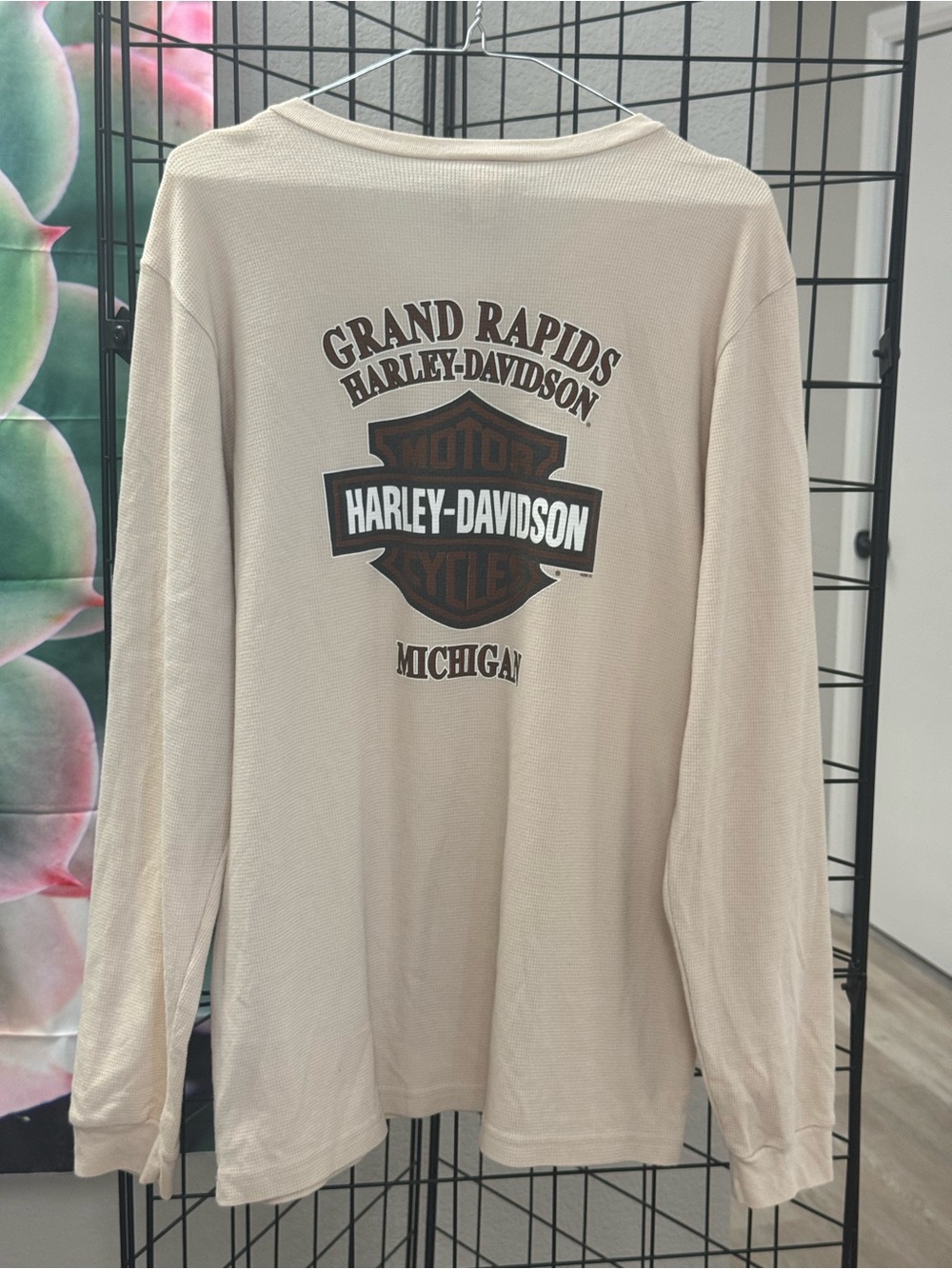Harley-Davidson Cream Long Sleeve Grand Rapids Michigan Graphic Shirt